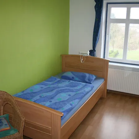 Quaint In Near The Sea Apartment